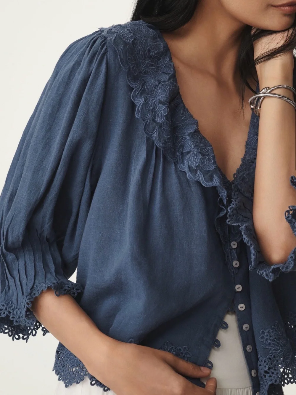Linen Blend Lace-Collar Blouse - Picture 2 of 9